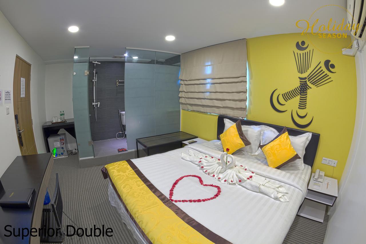 Holiday Season Motel Yangon Ngoại thất bức ảnh